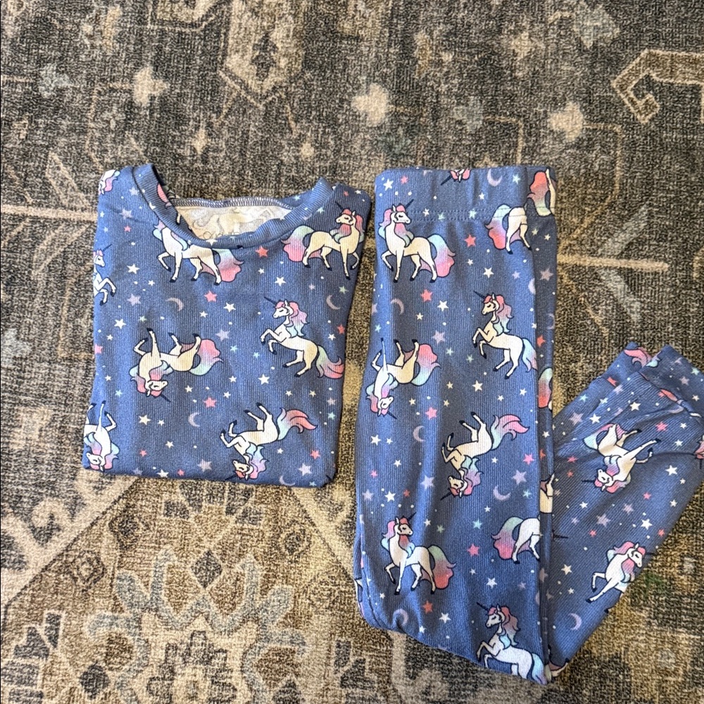2/$10 NWOT Cuddl Duds Blue Unicorn Kids Pajama Set